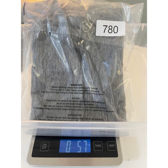 Apana Activewear Top Gray Thumbholes Shirt Yoga Fitness - Size Women's Medium - Picture 6 of 6